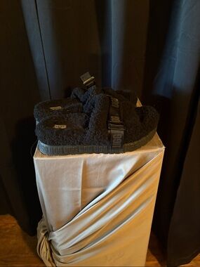 UGG Black Fluff Buckle Slide Sandals